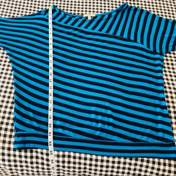 ANTHROPOLOGIE Bordeaux 3/4 Sleeve Top - Picture 7 of 8